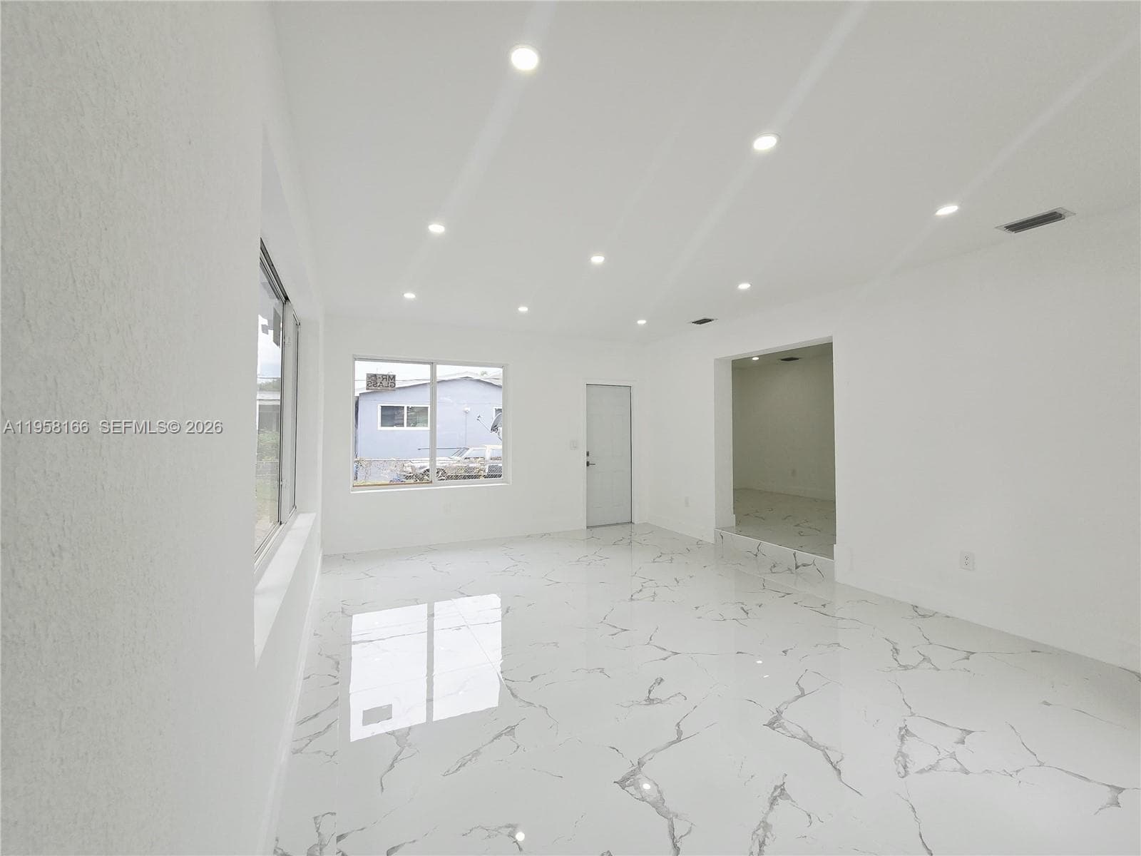 2530 NW 111th St, Miami FL 33167 — 19