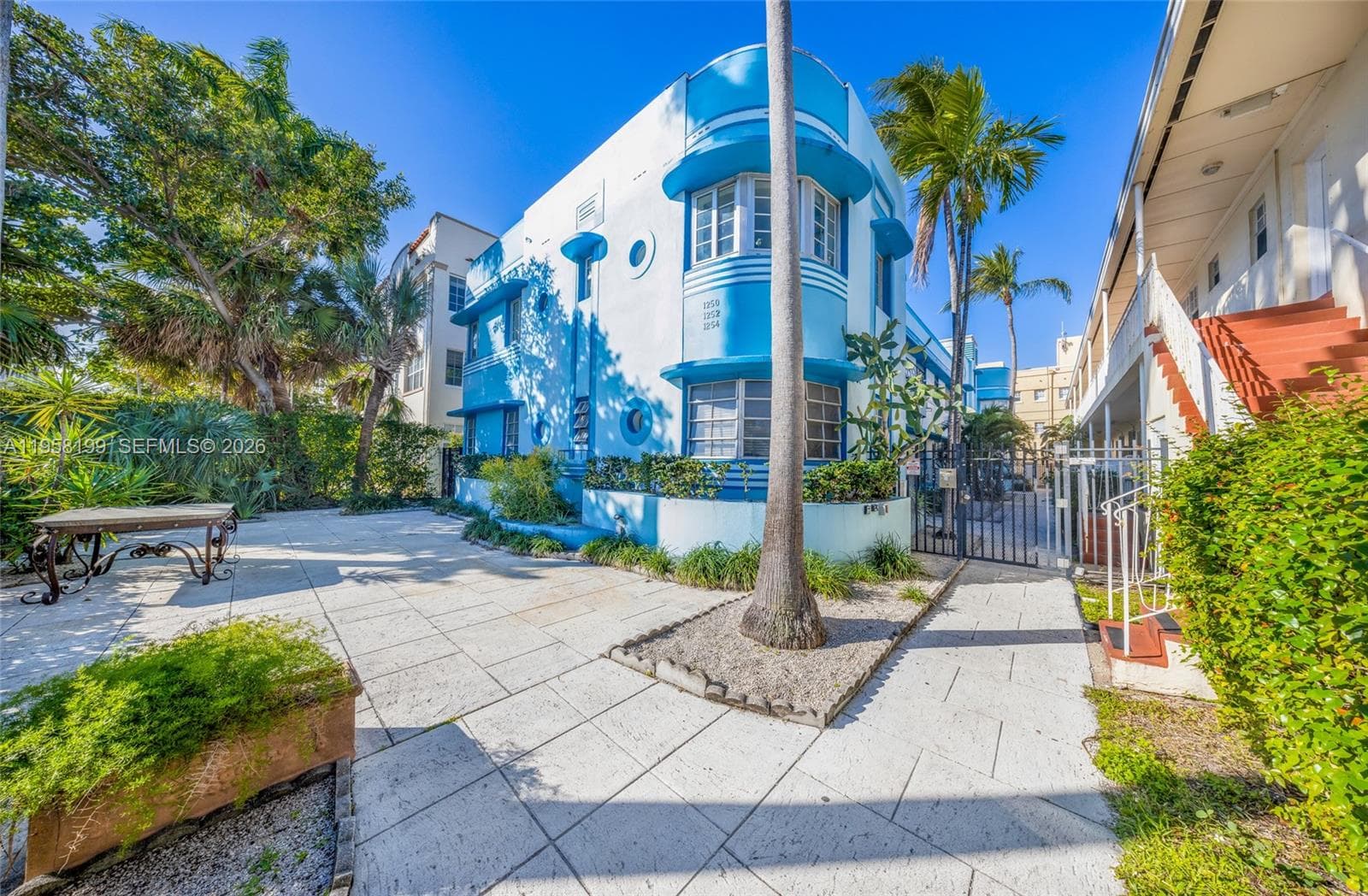1250 Drexel Ave # 8, Miami Beach FL 33139 — 2