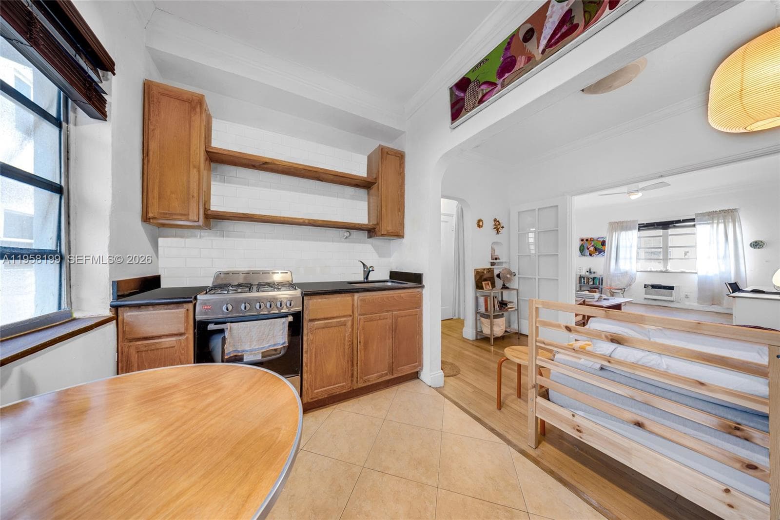 1250 Drexel Ave # 8, Miami Beach FL 33139 — 12