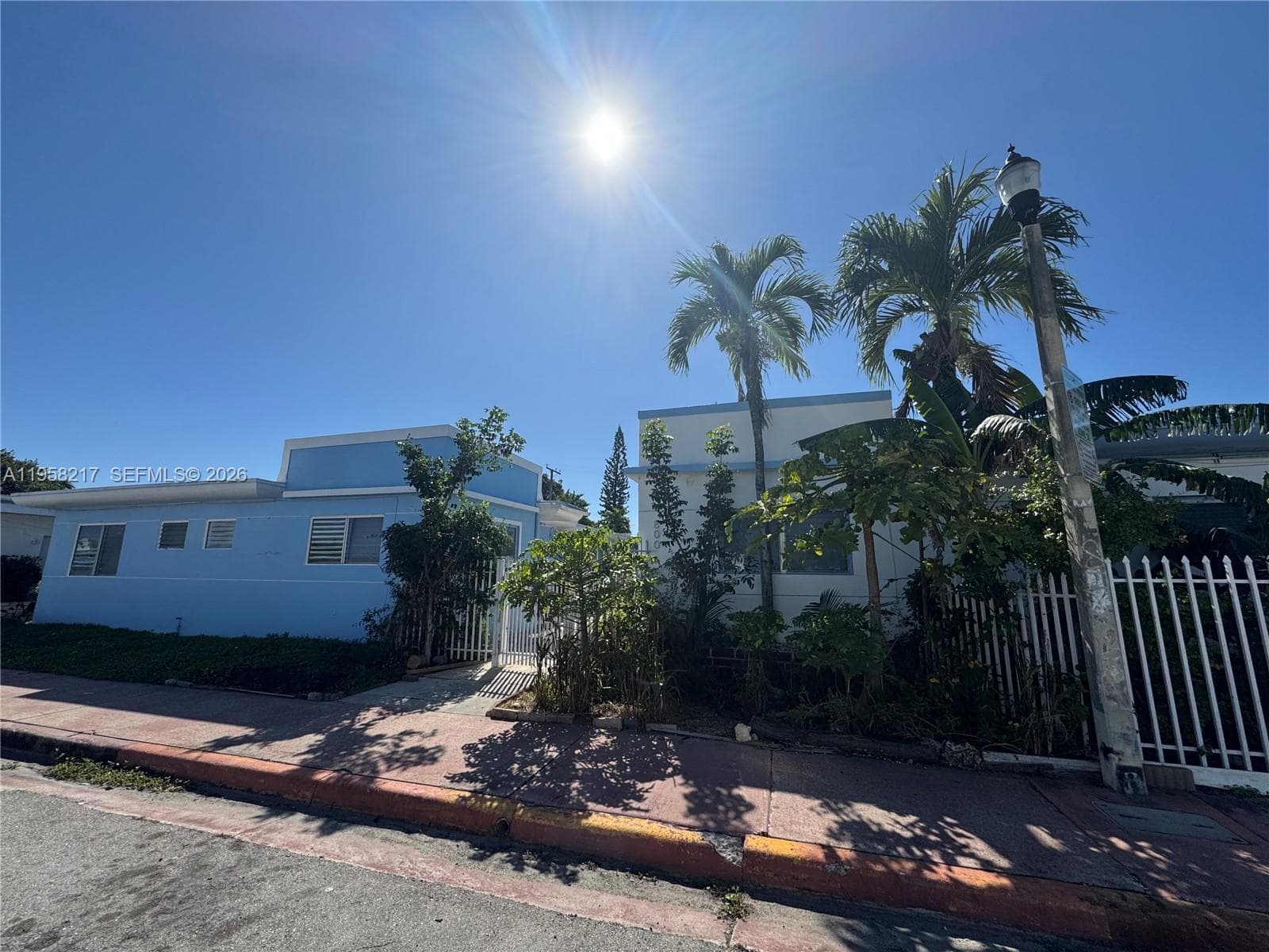 800 83rd St, Miami Beach FL 33141 — 1