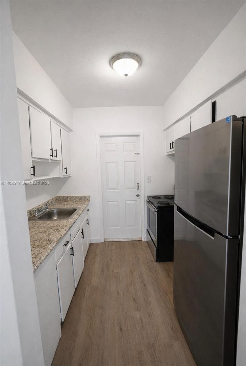 800 83rd St, Miami Beach FL 33141 — 9