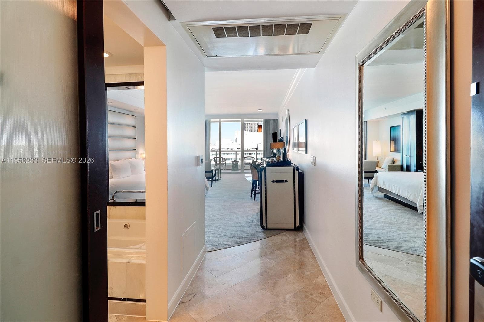 4391 Collins Ave # 1703, Miami Beach FL 33140 — 17