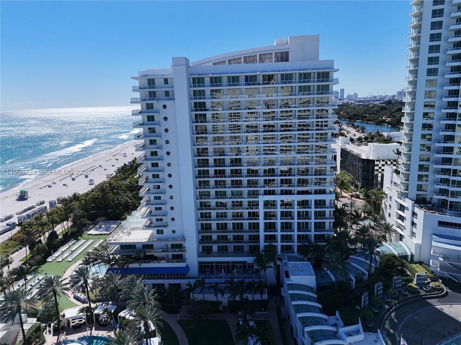 4391 Collins Ave # 1703, Miami Beach FL 33140 — 24