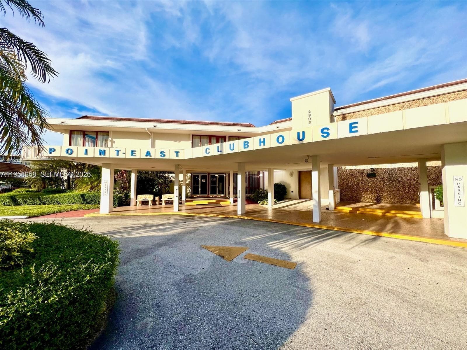 3030 Marcos Dr # T301, Aventura FL 33160 — 23