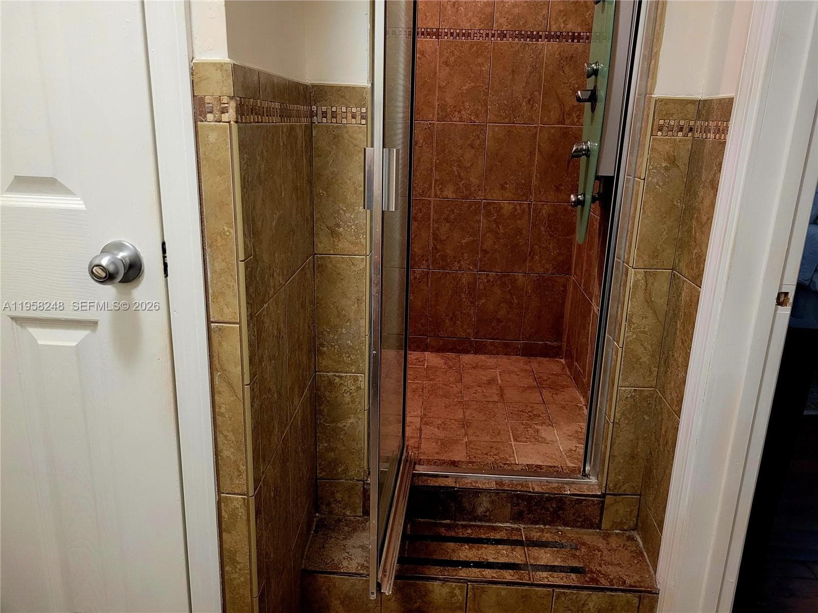 3030 Marcos Dr # T301, Aventura FL 33160 — 34