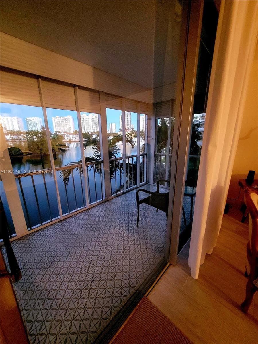 3030 Marcos Dr # T301, Aventura FL 33160 — 45