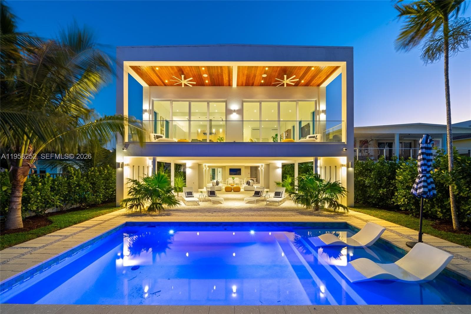 1161 Stillwater Dr, Miami Beach FL 33141 — 2