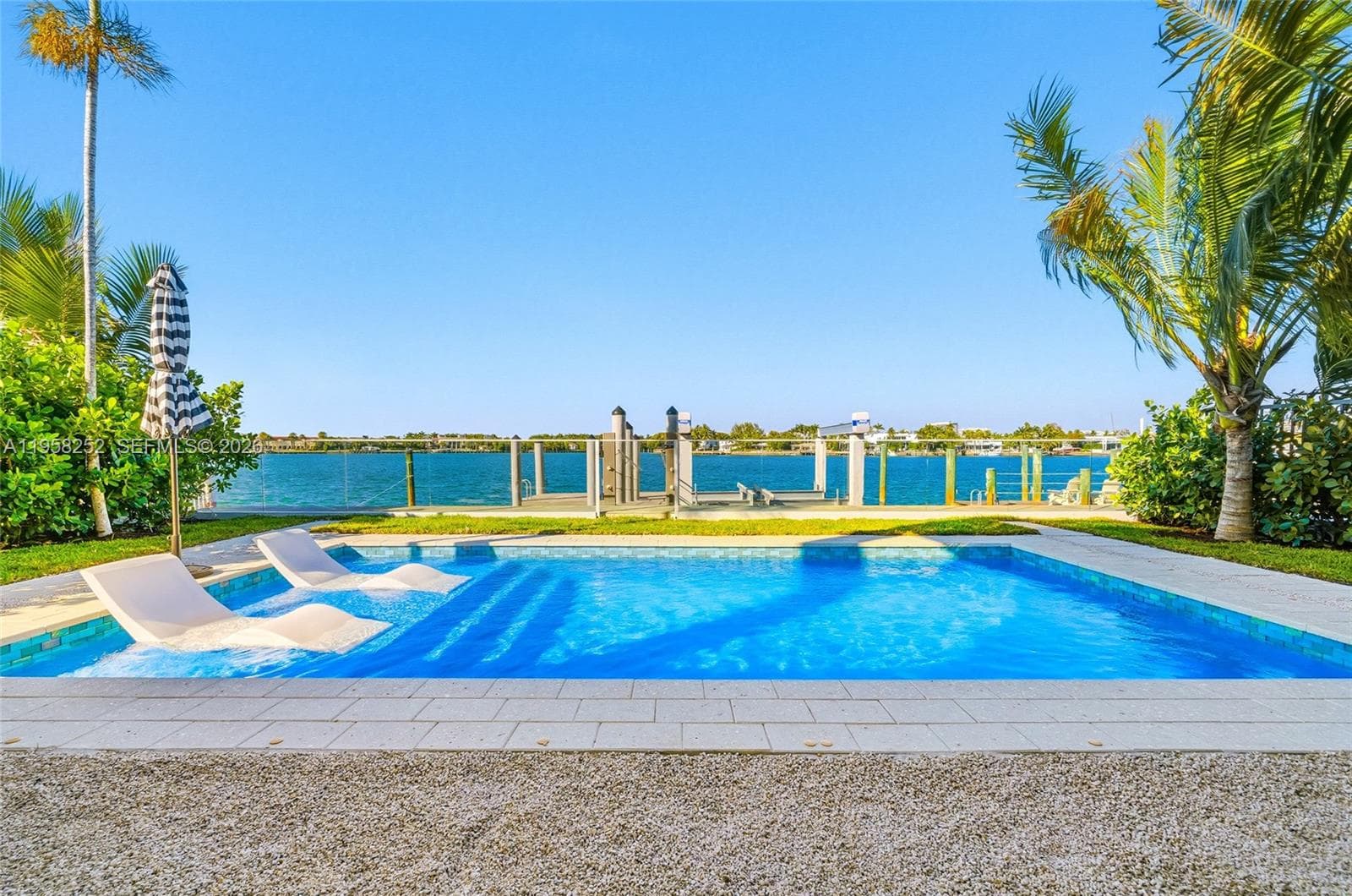 1161 Stillwater Dr, Miami Beach FL 33141 — 32