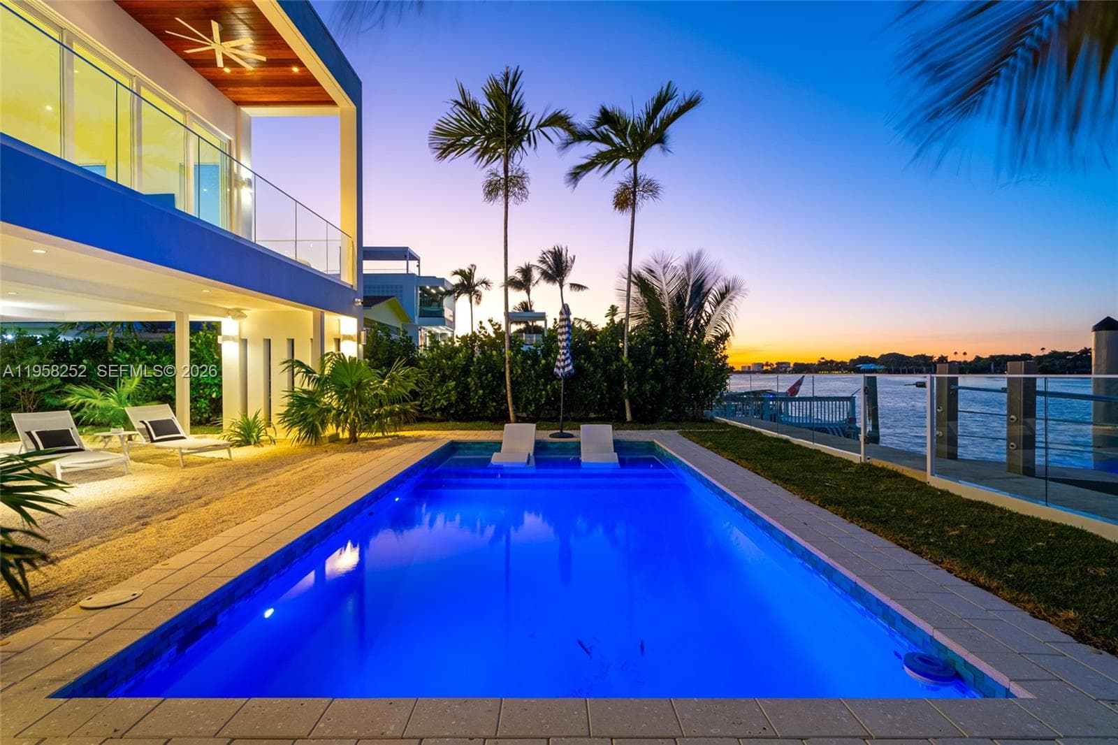 1161 Stillwater Dr, Miami Beach FL 33141 — 38