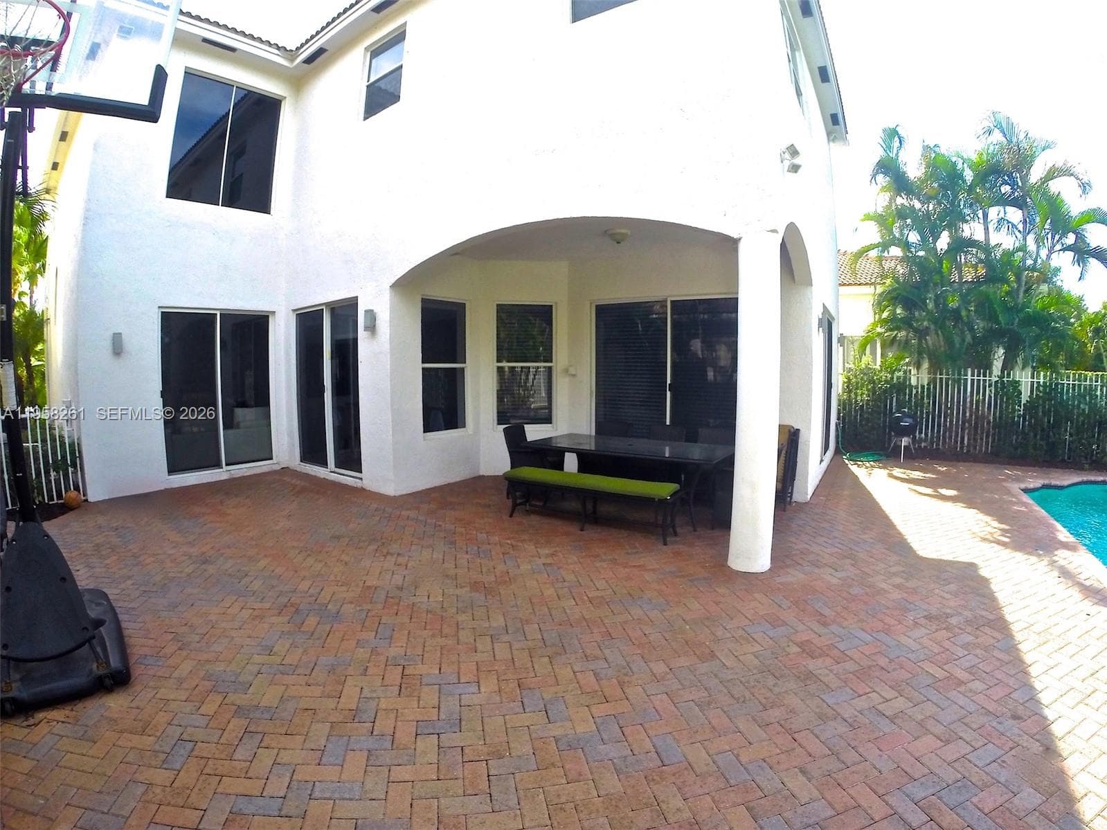 1675 NE 196th St, Miami FL 33179 — 5