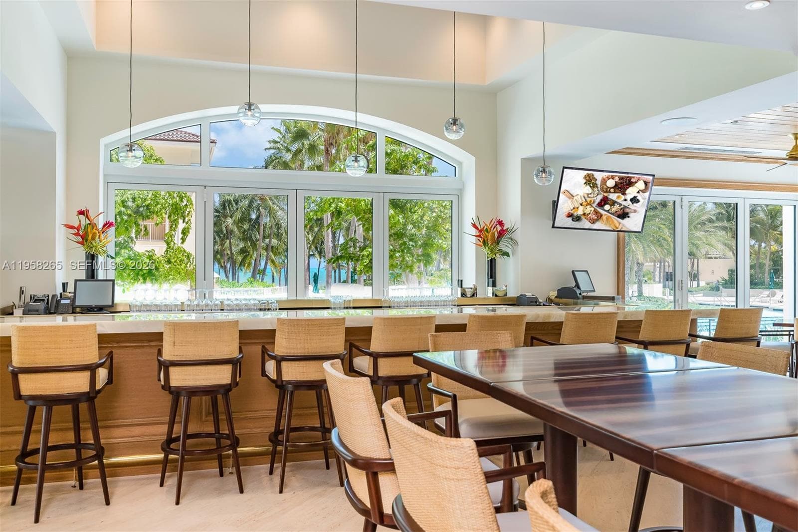 717 Crandon Blvd # 507, Key Biscayne FL 33149 — 25
