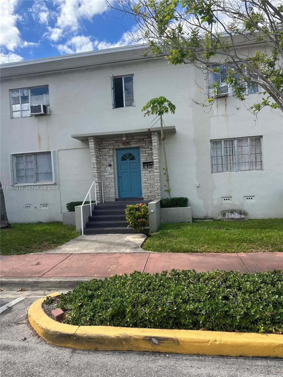 Winds Of Nobe Condo, Miami Beach, FL — 4