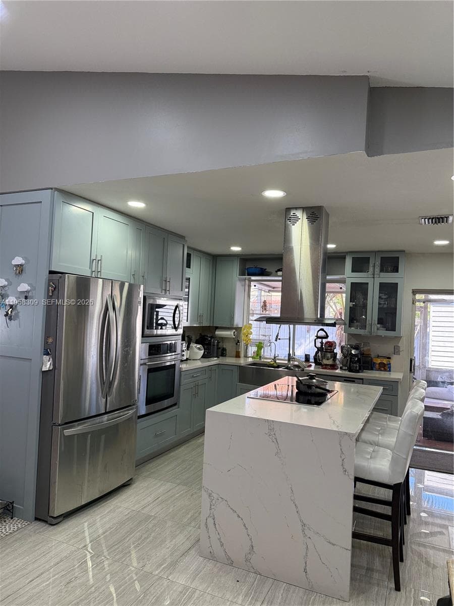 18237 NW 61st Pl, Hialeah FL 33015 — 5