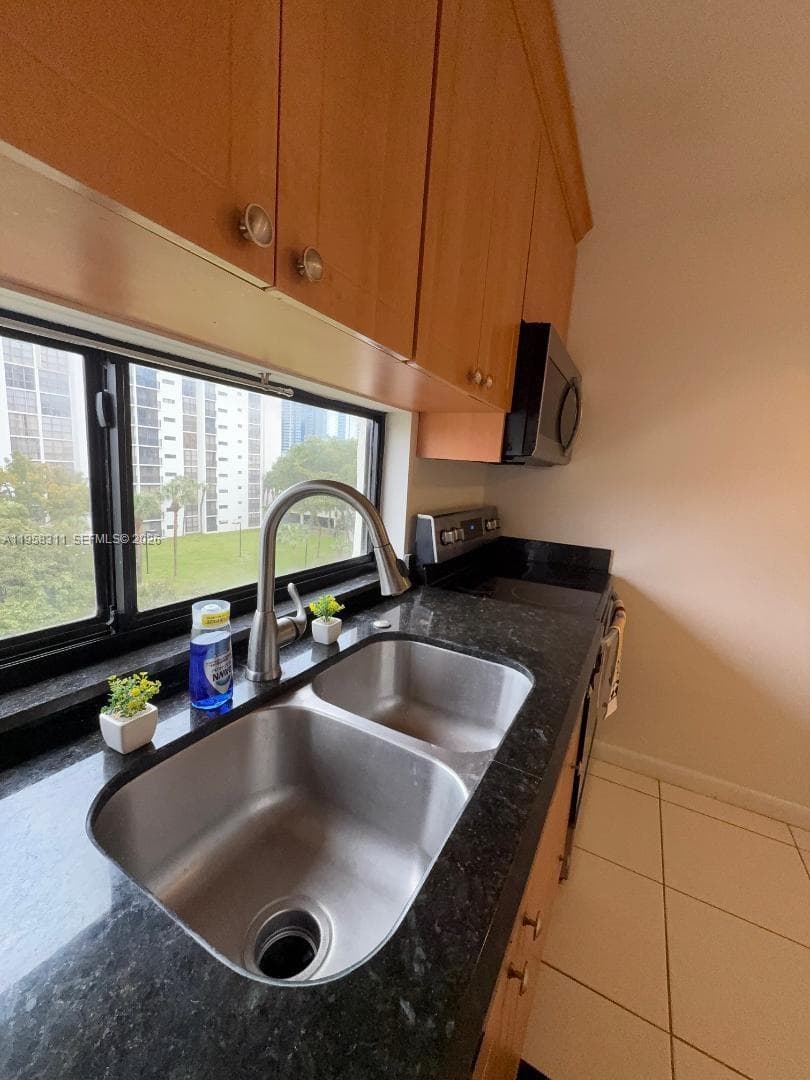 16919 N Bay Rd # 507, Sunny Isles Beach FL 33160 — 12