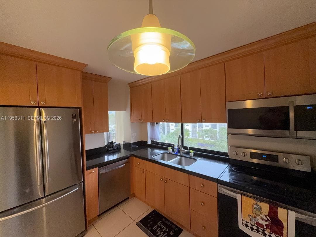 16919 N Bay Rd # 507, Sunny Isles Beach FL 33160 — 11