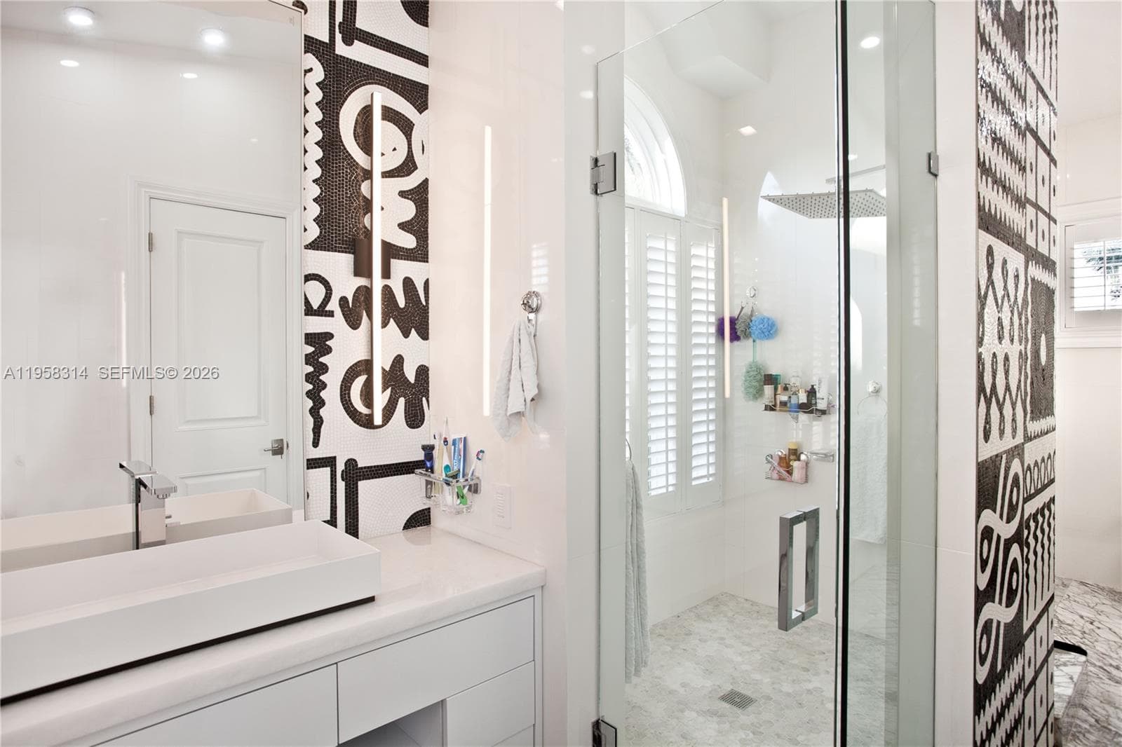 165 Paloma Dr, Coral Gables FL 33143 — 16