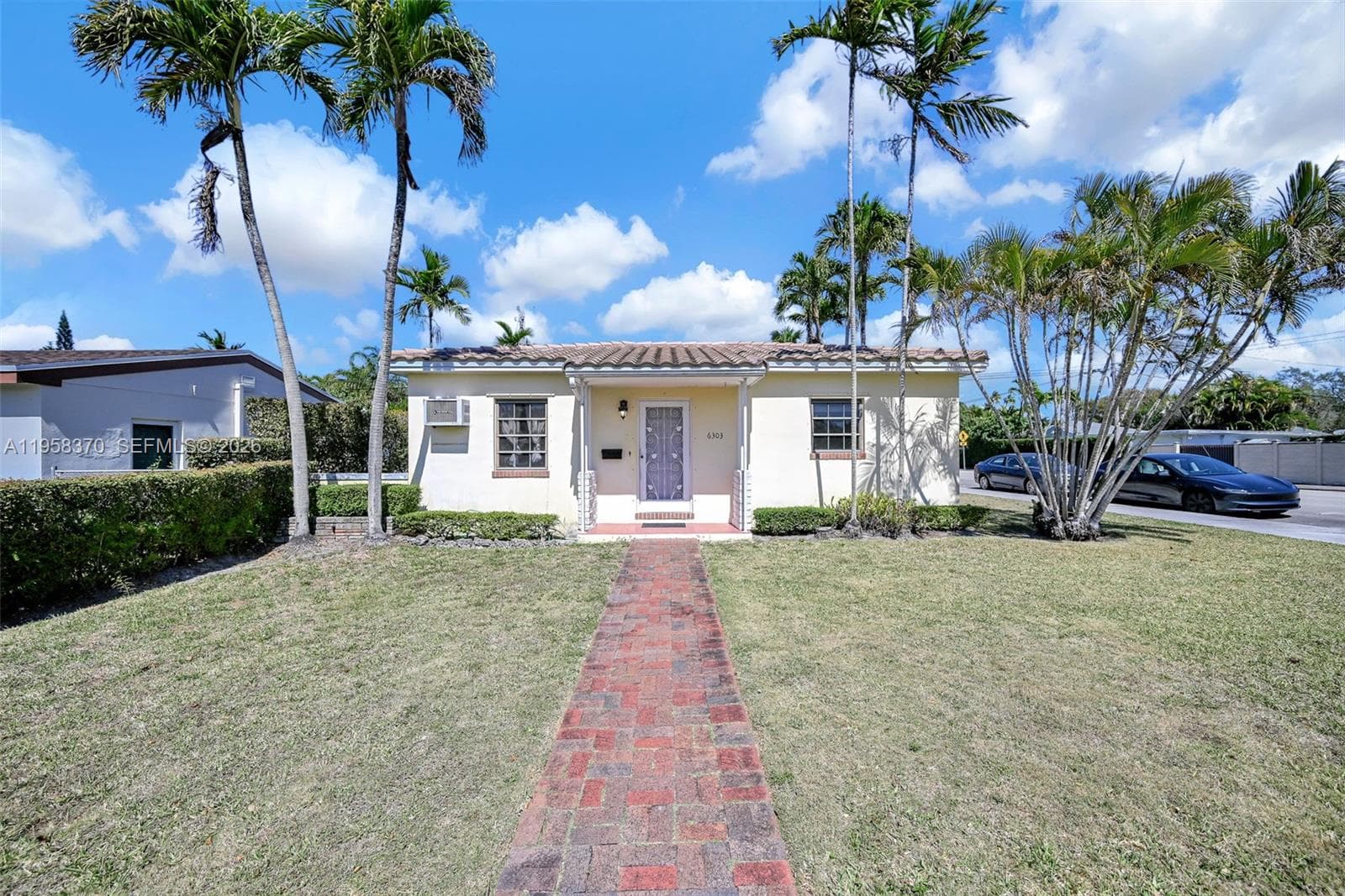 6303 SW 43rd St, South Miami FL 33155 — 2