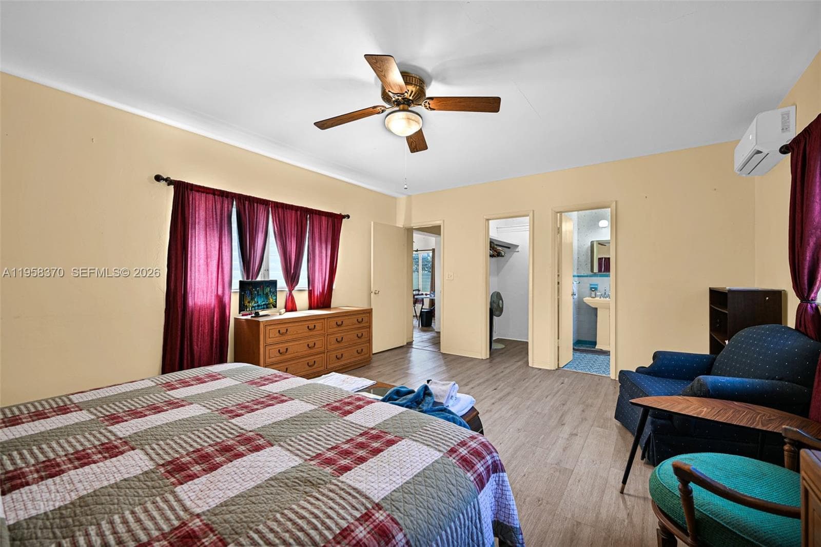 6303 SW 43rd St, South Miami FL 33155 — 14