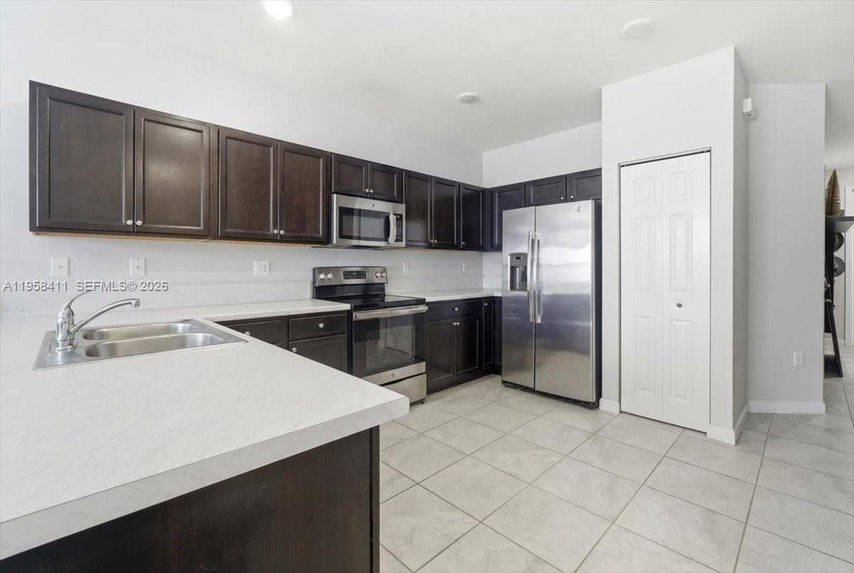 11456 SW 252nd Ter, Homestead FL 33032 — 3
