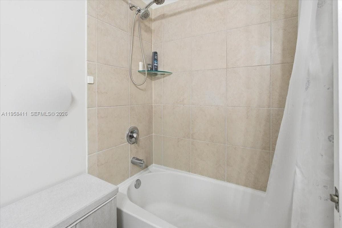 11456 SW 252nd Ter, Homestead FL 33032 — 25
