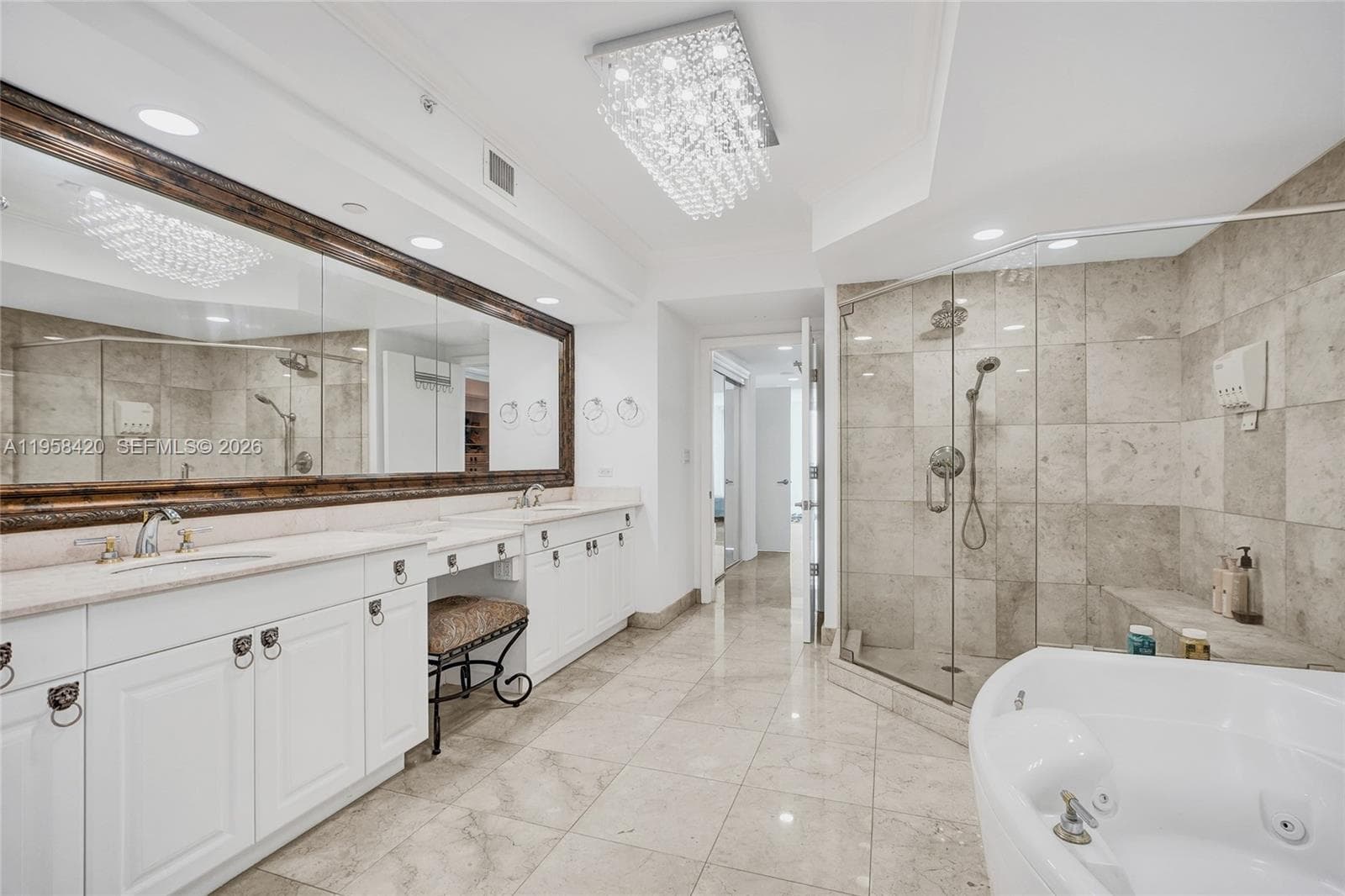 3201 NE 183rd St # 2305, Aventura FL 33160 — 43