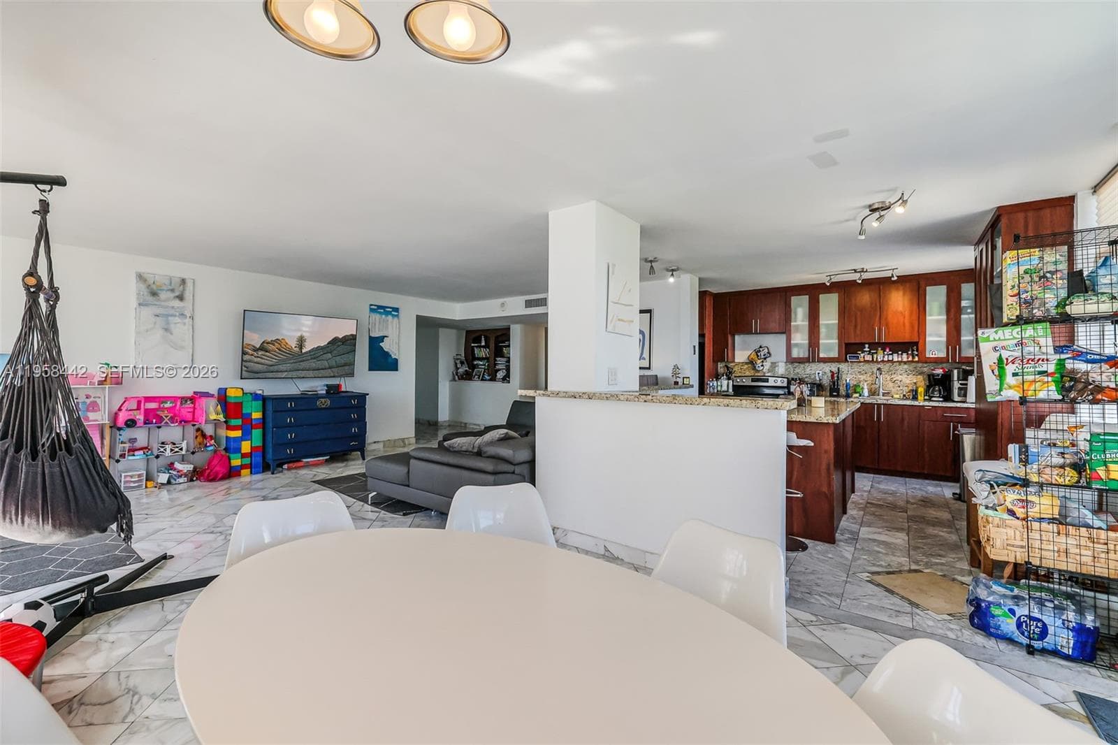 230 174th St # 1404, Sunny Isles Beach FL 33160 — 11