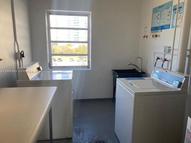 2851 Leonard Dr # J405, Aventura FL 33160 — 38