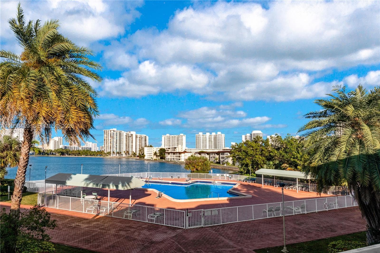 2851 Leonard Dr # J405, Aventura FL 33160 — 29