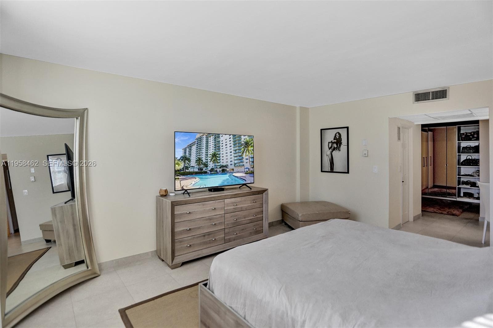 19390 Collins Ave # 302A, Sunny Isles Beach FL 33160 — 28
