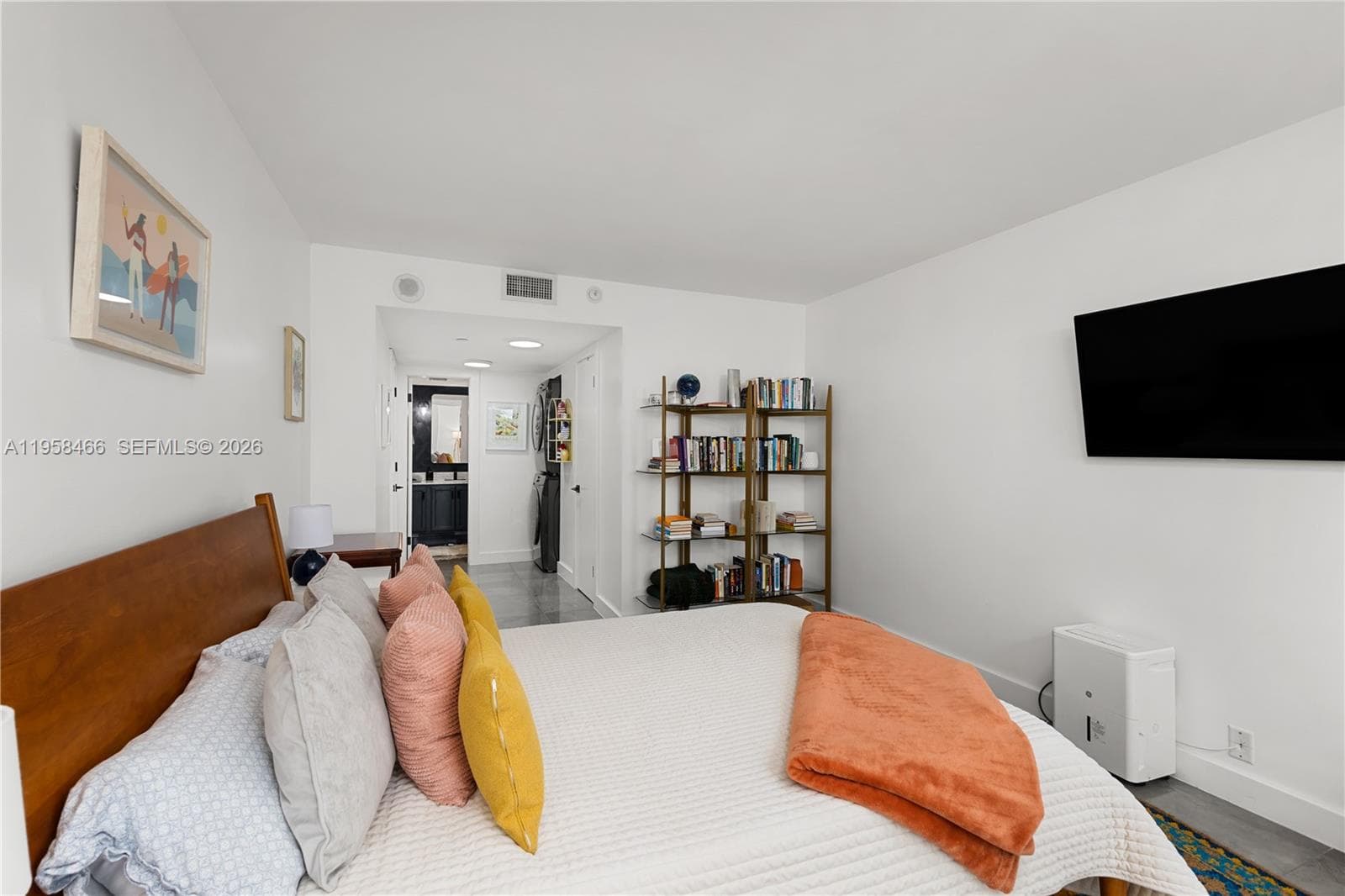 1000 Quayside Ter # 506, Miami FL 33138 — 12