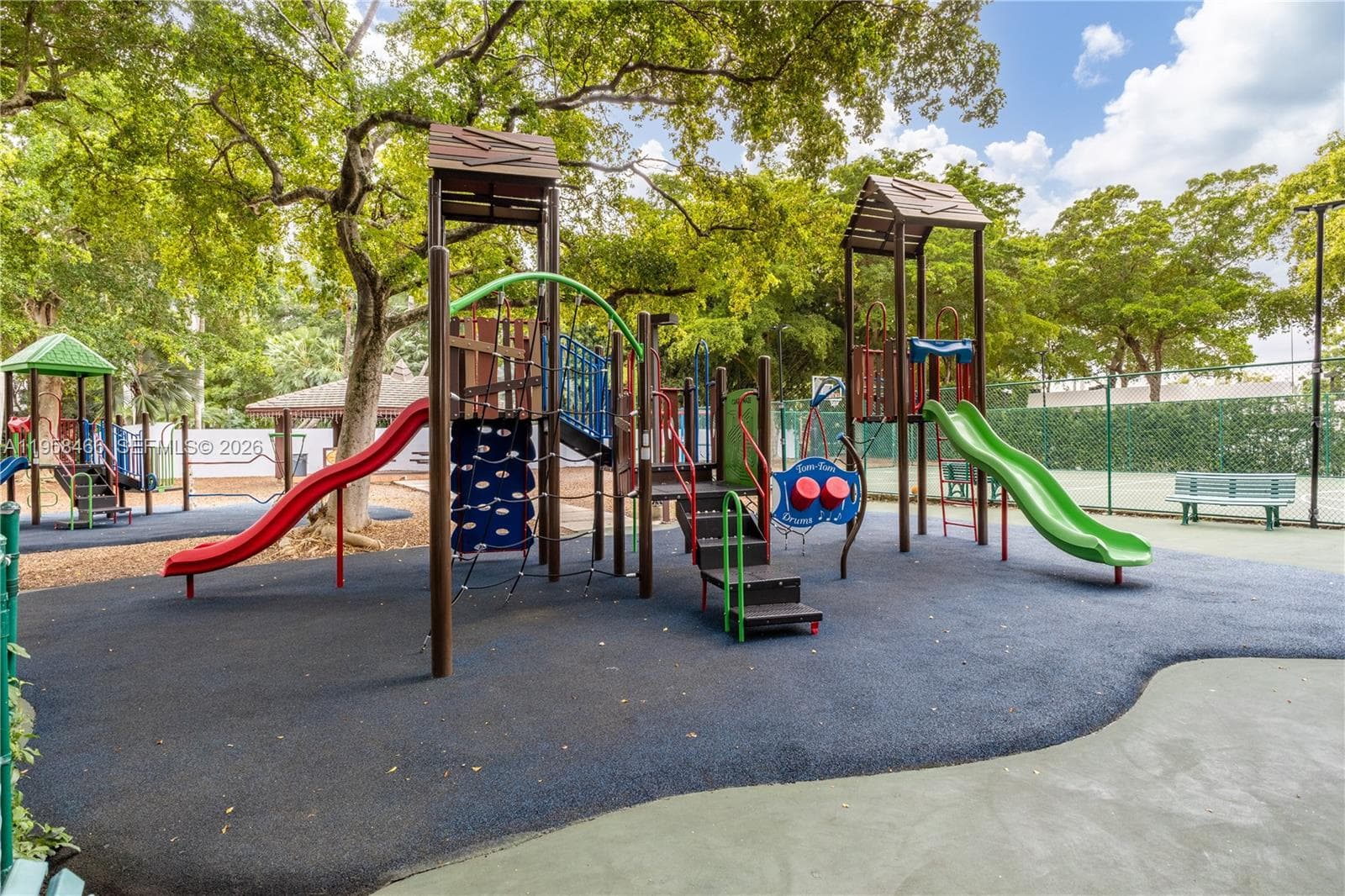 1000 Quayside Ter # 506, Miami FL 33138 — 37