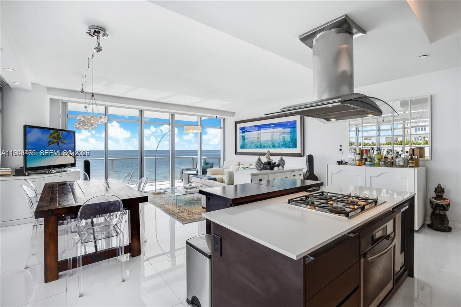 The Caribbean Condo, Miami Beach, FL — 10