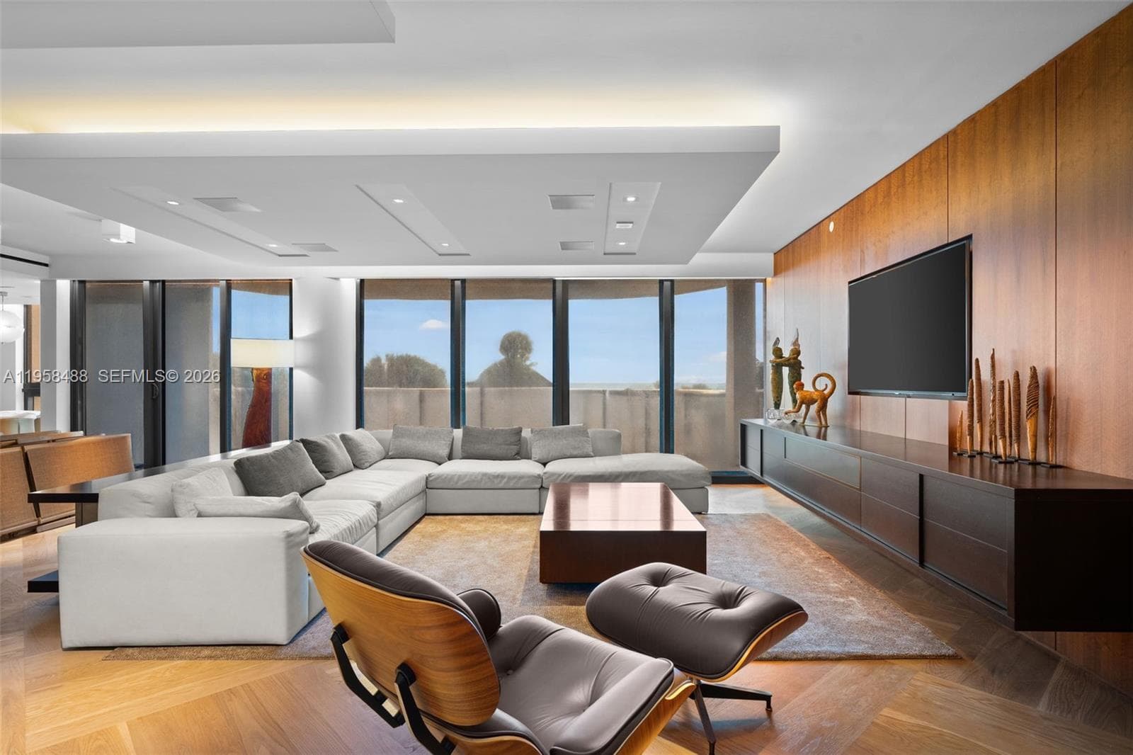 9999 Collins Ave # 3E, Bal Harbour FL 33154 — 5