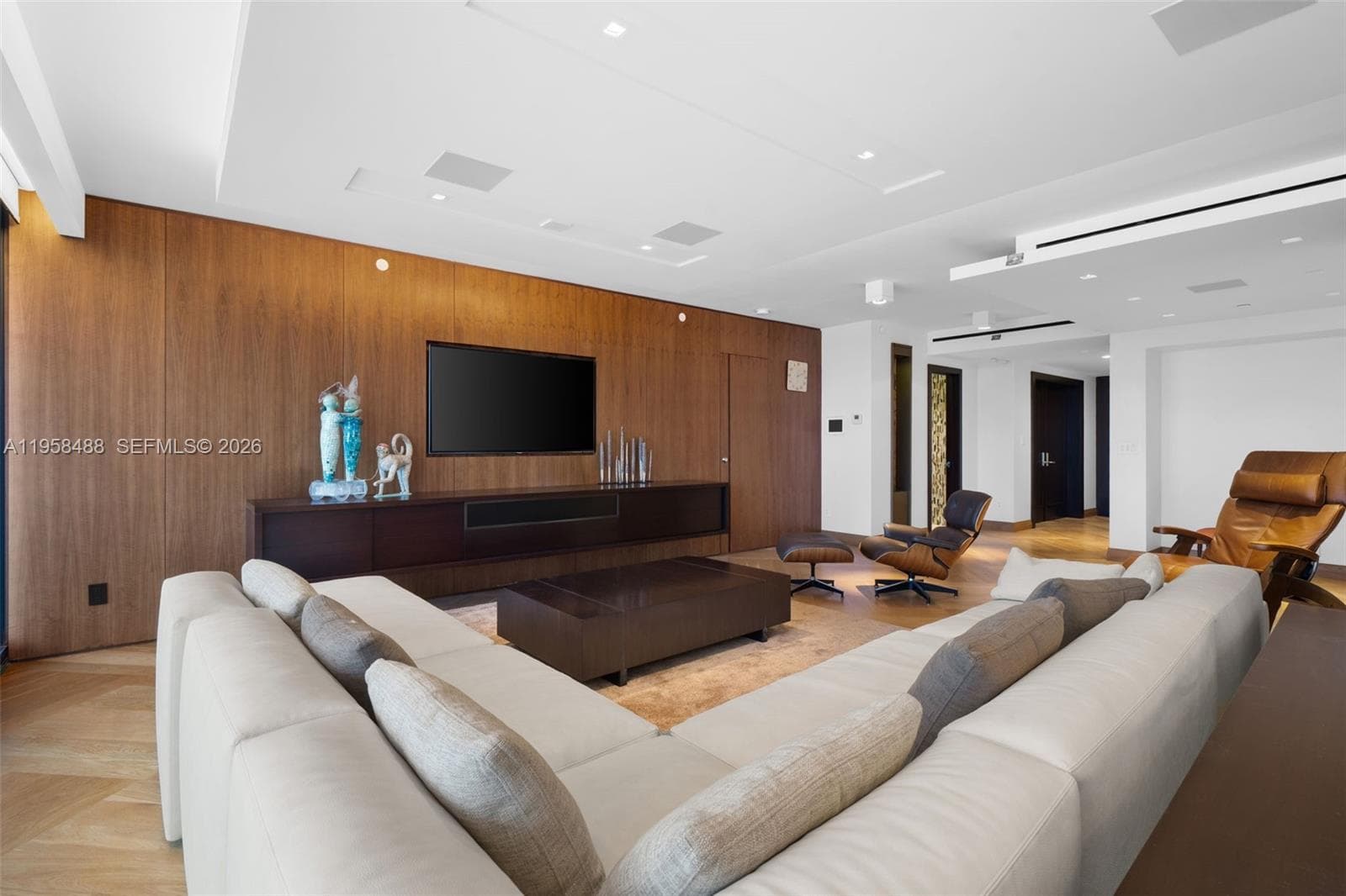 9999 Collins Ave # 3E, Bal Harbour FL 33154 — 9