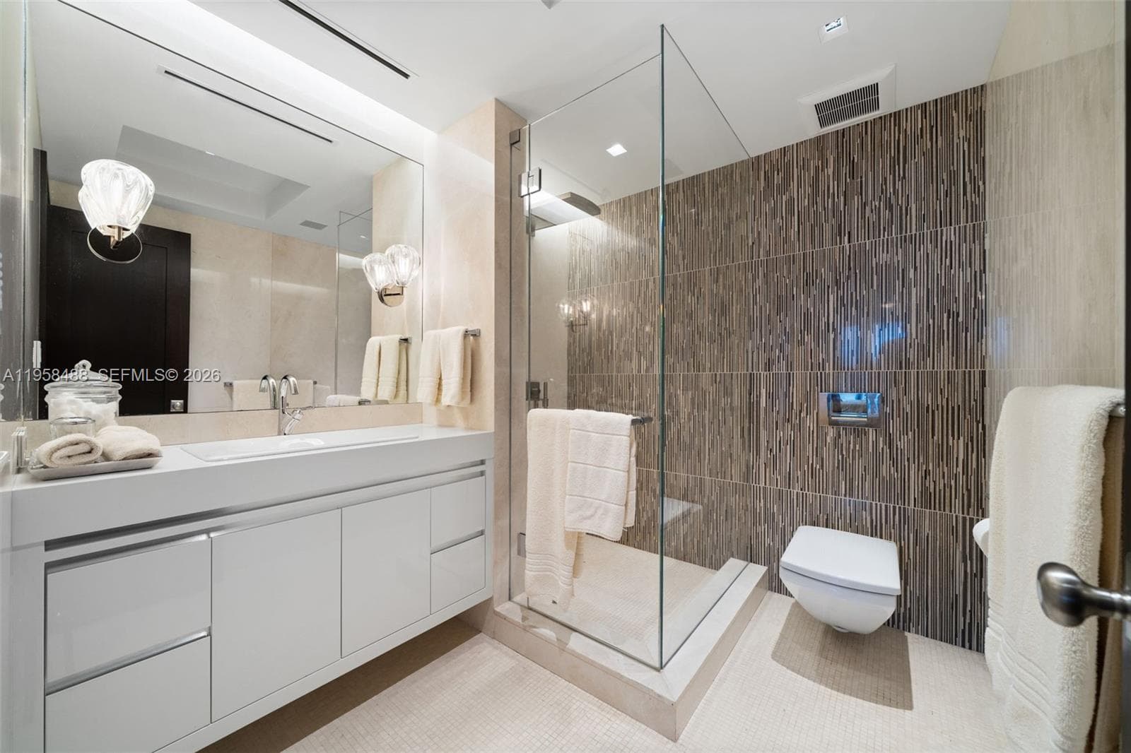 9999 Collins Ave # 3E, Bal Harbour FL 33154 — 34