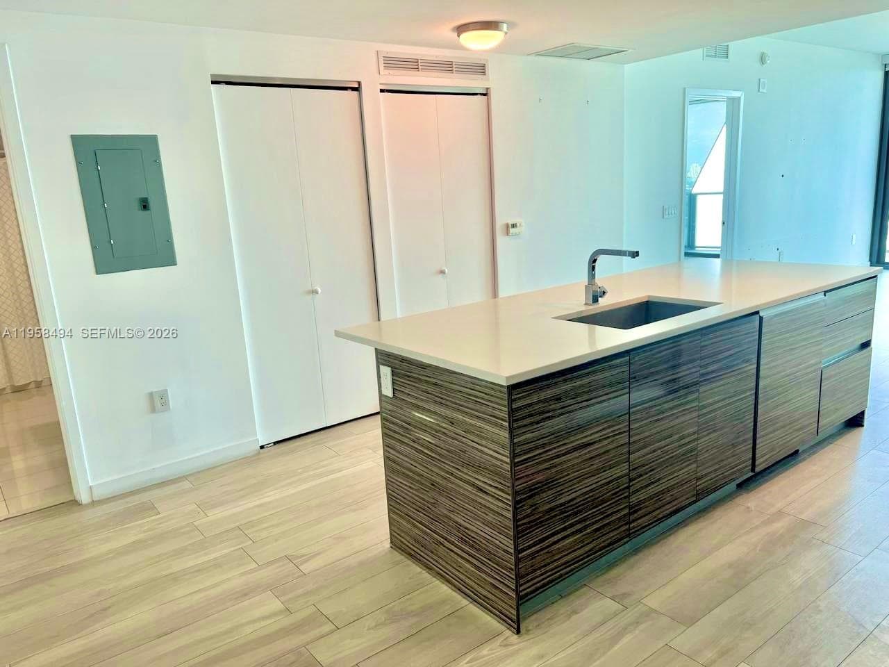 460 NE 28th St # 2603, Miami FL 33137 — 16