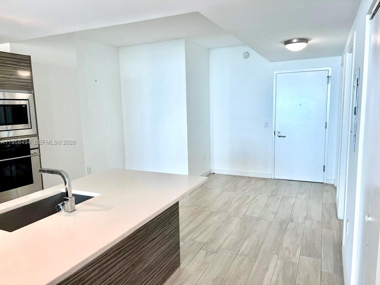 460 NE 28th St # 2603, Miami FL 33137 — 15