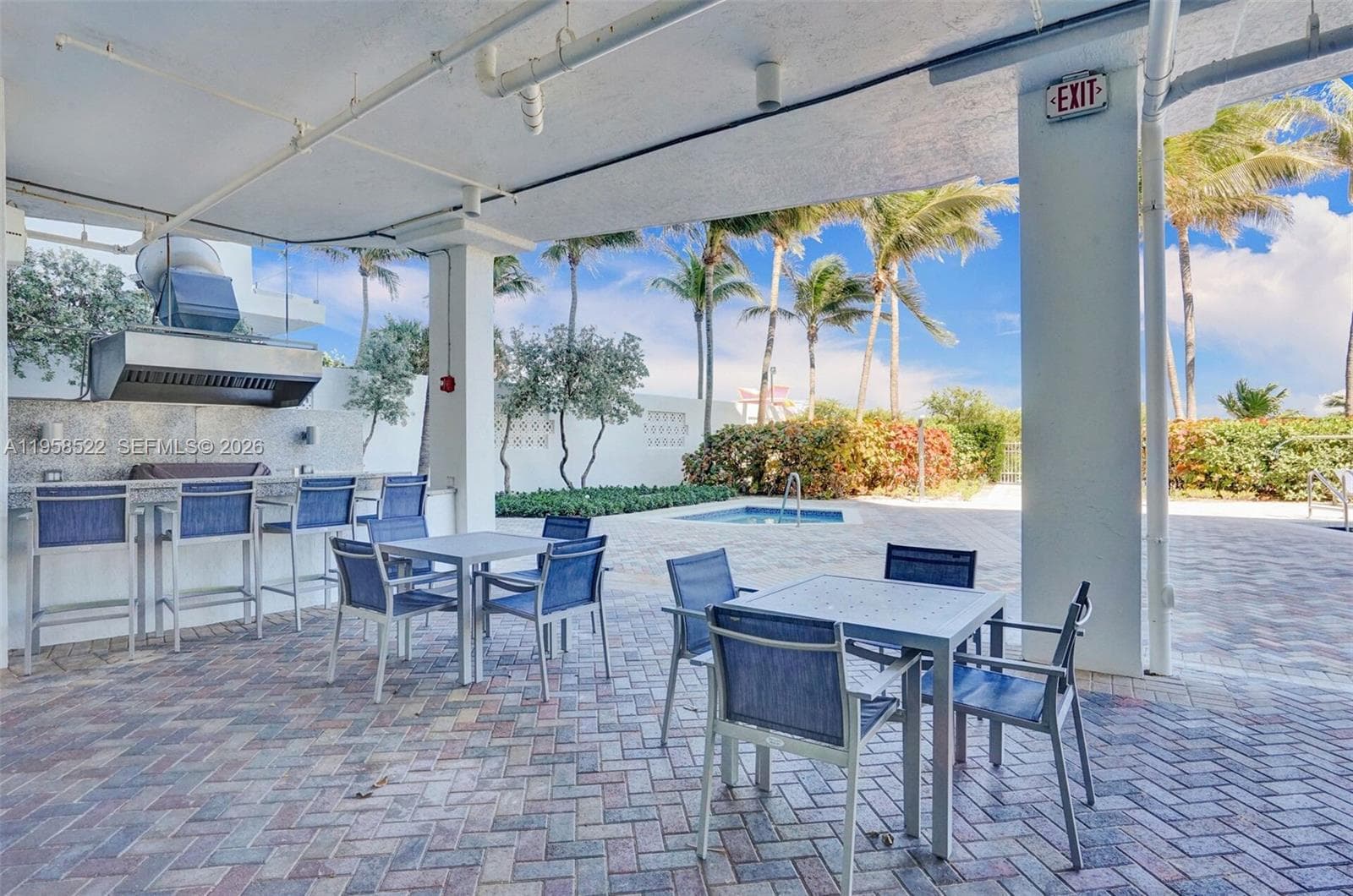 6515 Collins Ave # 901, Miami Beach FL 33141 — 8