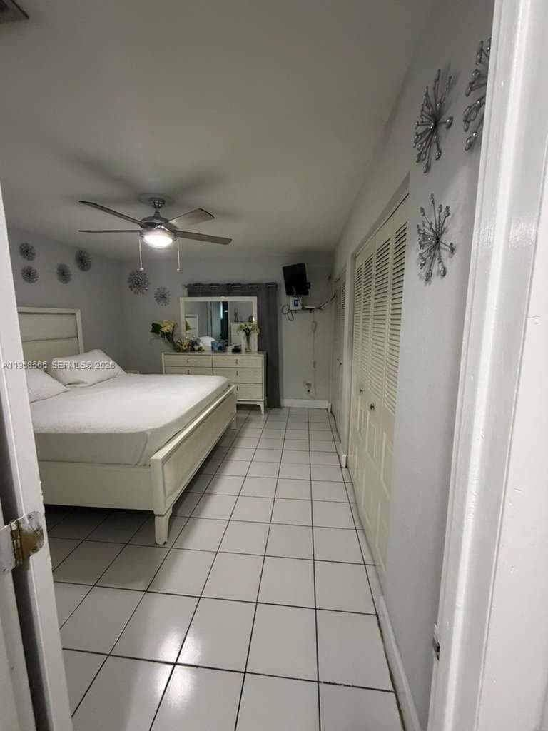 19707 SW 123rd Ct, Miami FL 33177 — 17