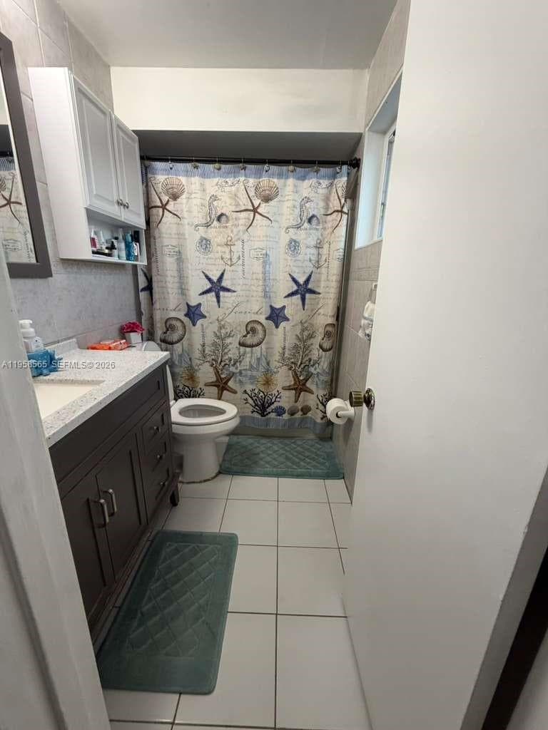 19707 SW 123rd Ct, Miami FL 33177 — 20