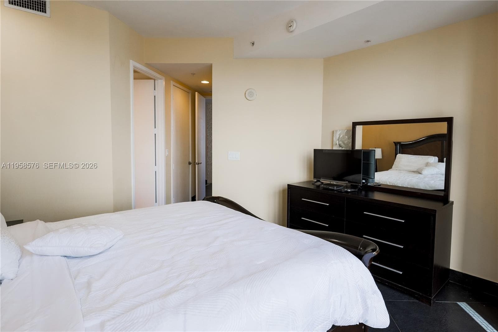 18201 Collins Ave # 3709A, Sunny Isles Beach FL 33160 — 22