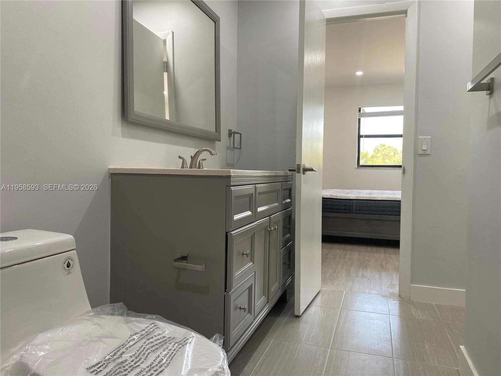 7175 NW 179th St # 302, Hialeah FL 33015 — 22
