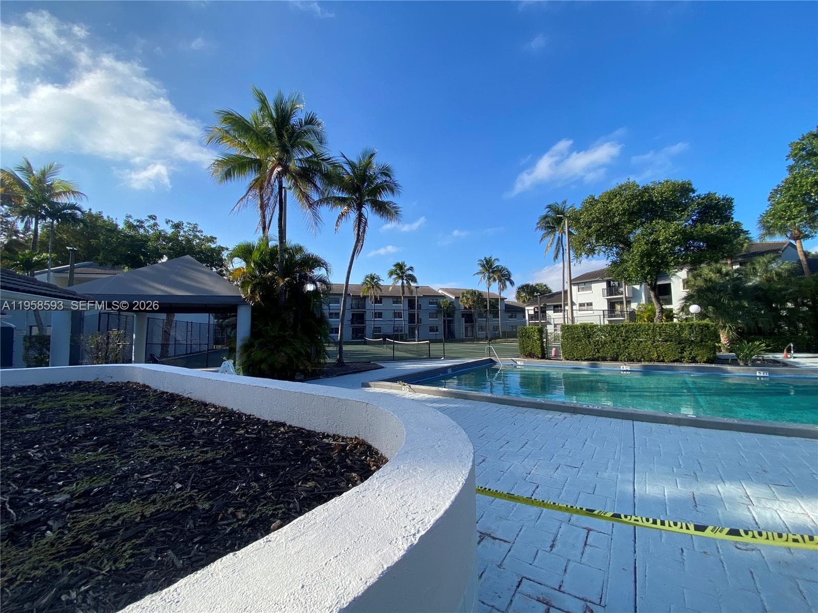 7175 NW 179th St # 302, Hialeah FL 33015 — 44