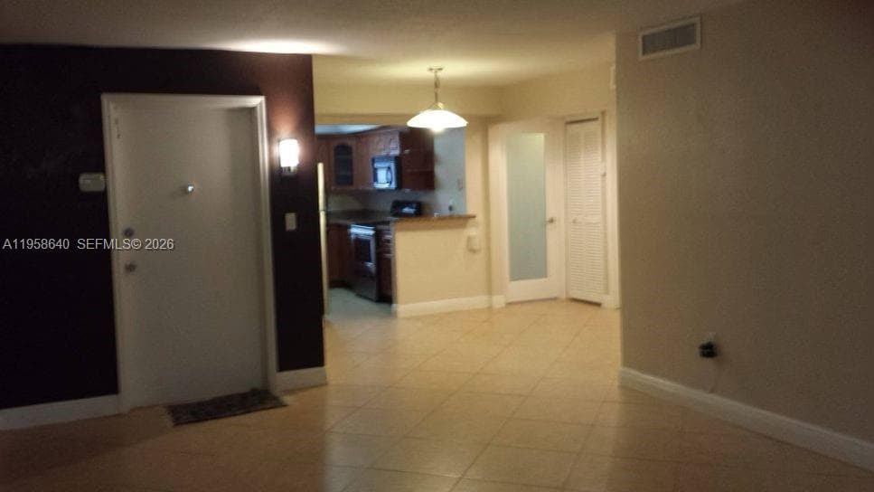 7368 SW 82nd St # E113, Miami FL 33143 — 2