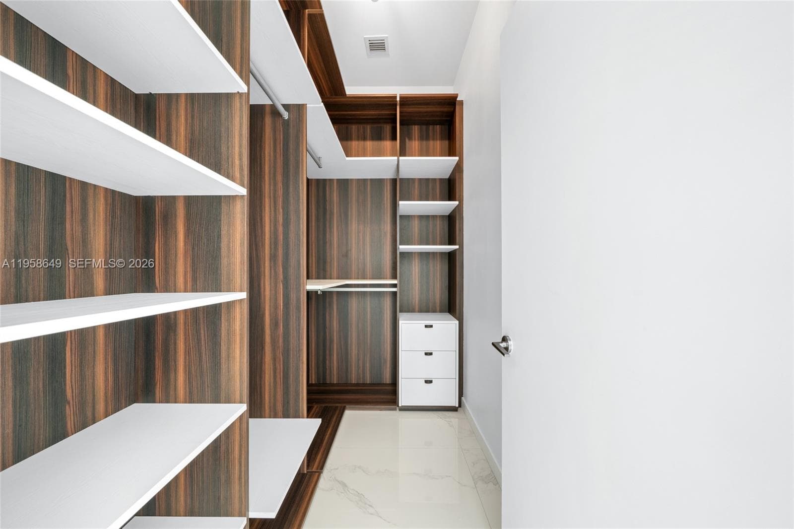 480 NE 31st St, Miami FL 33137 — 33