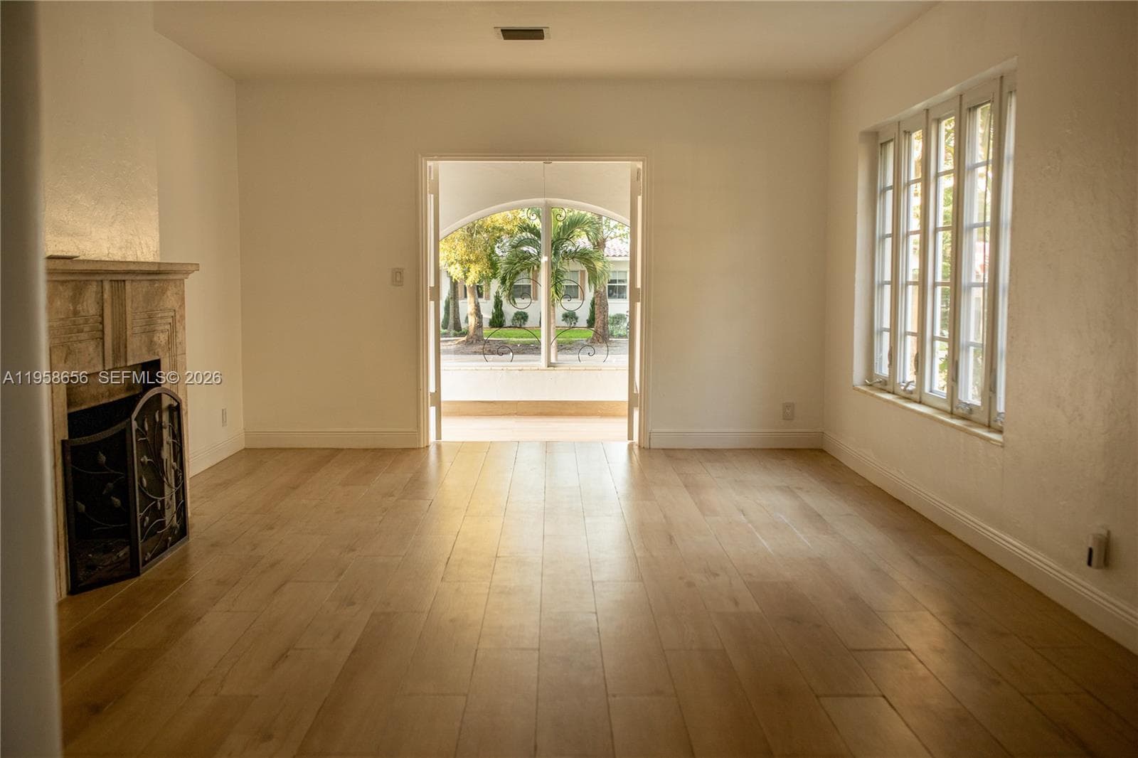 1700 Cortez St, Coral Gables FL 33134 — 23