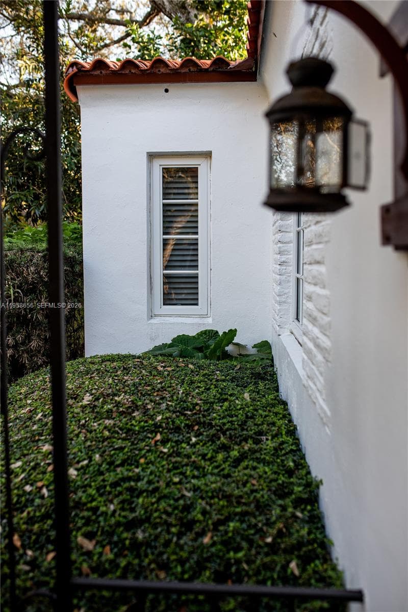 1700 Cortez St, Coral Gables FL 33134 — 13