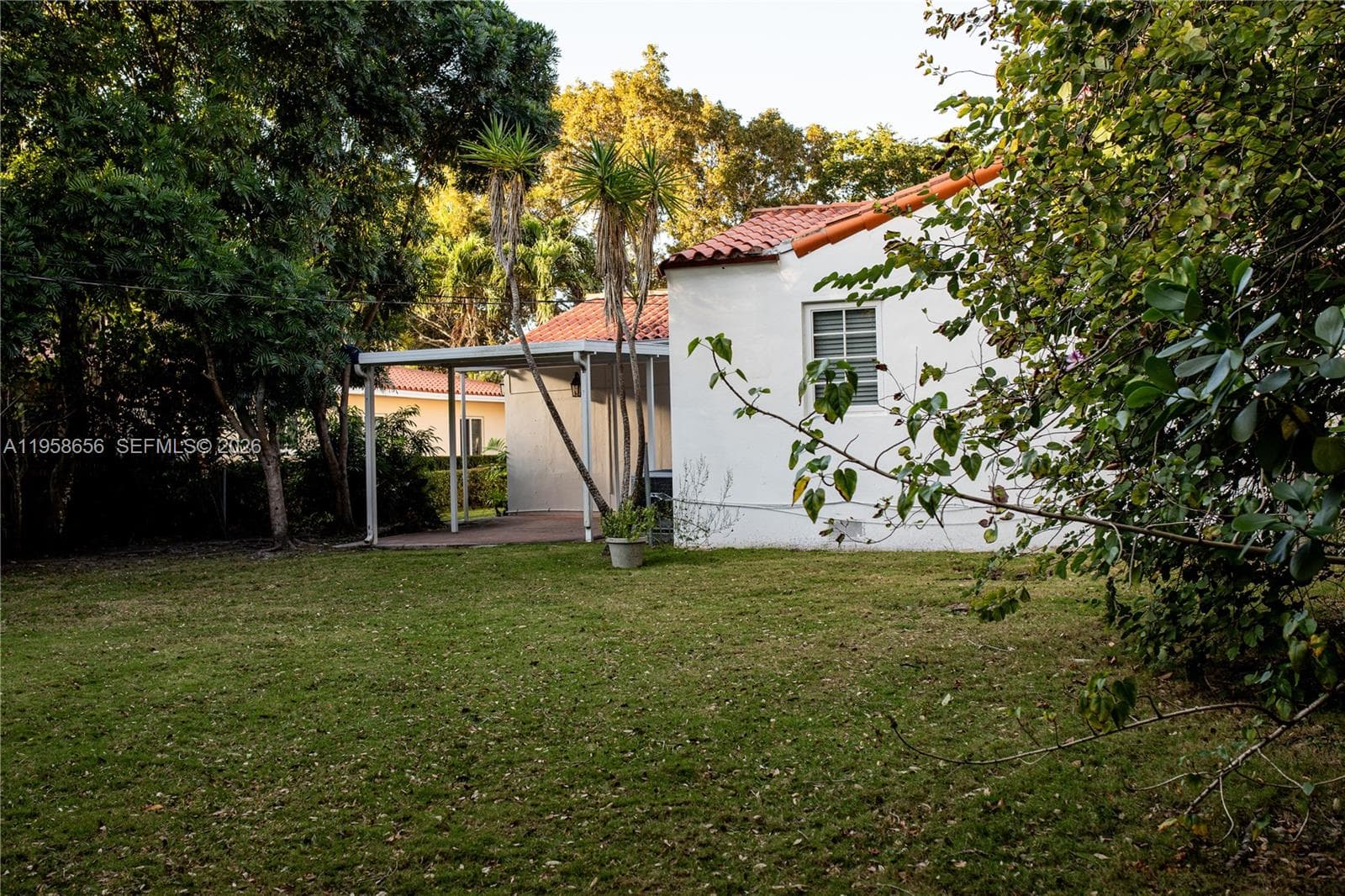 1700 Cortez St, Coral Gables FL 33134 — 10