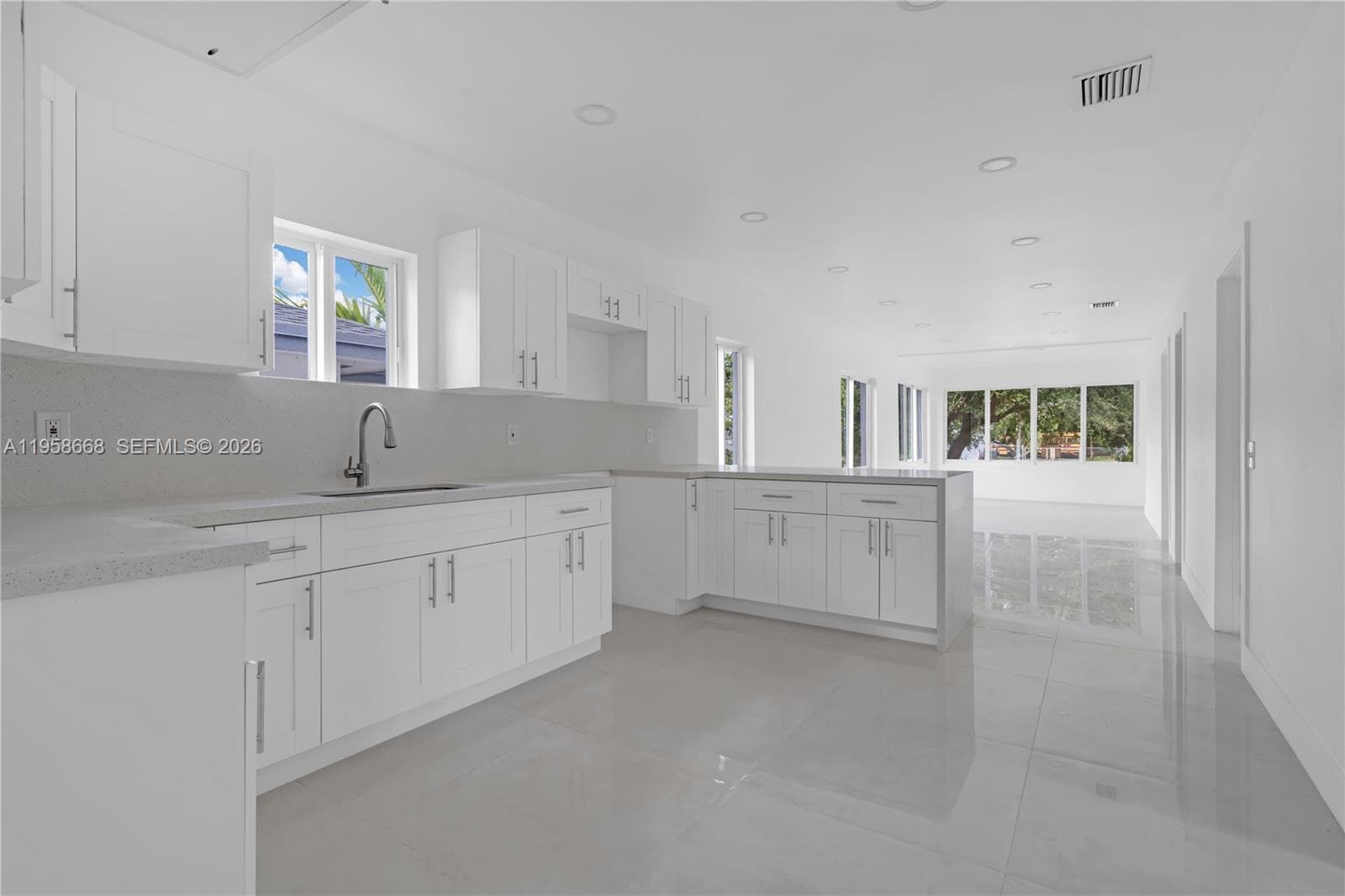 667 NW 14th St, Florida City FL 33034 — 45