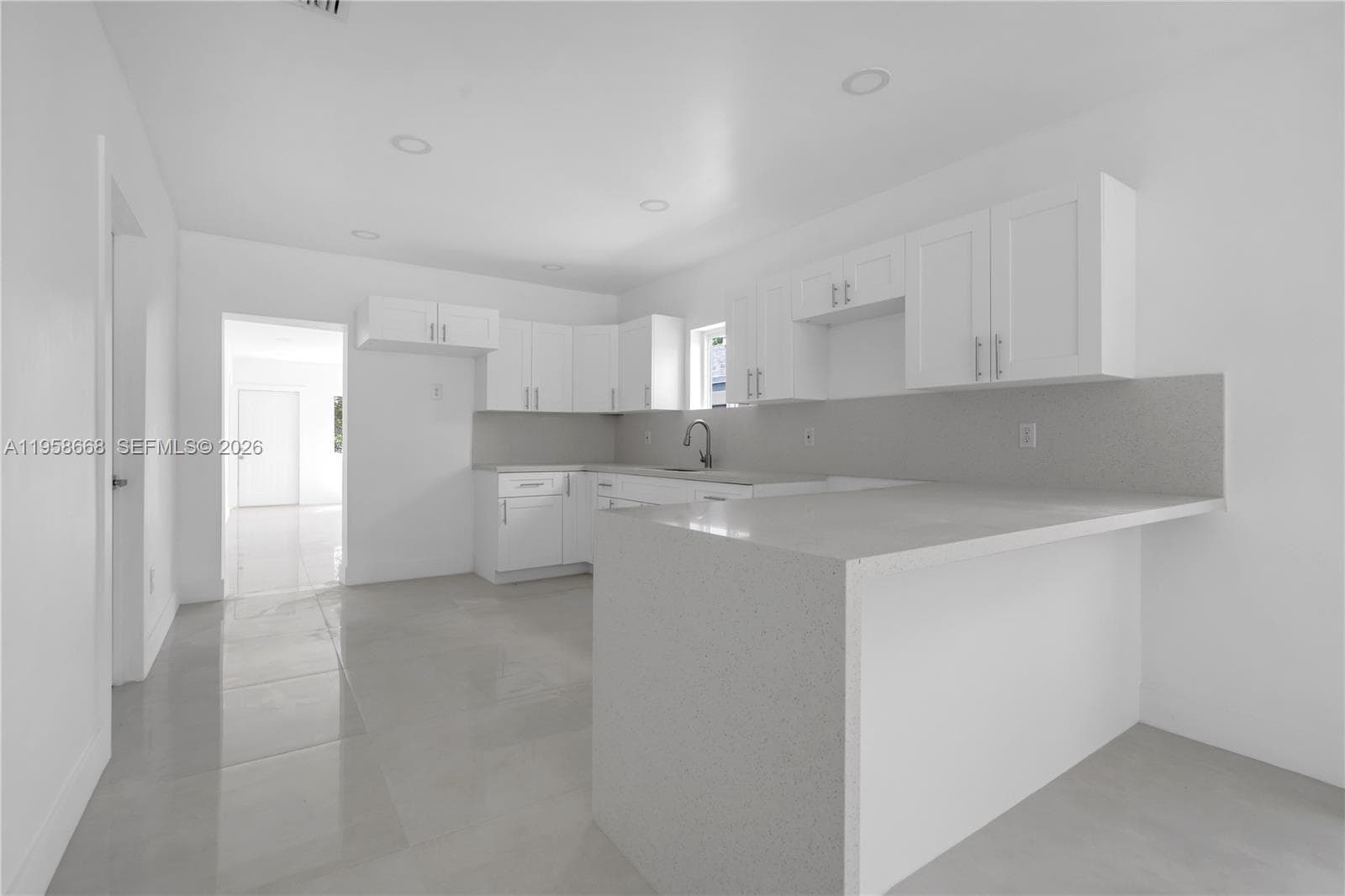 667 NW 14th St, Florida City FL 33034 — 18